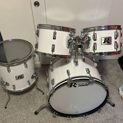 Rogers 4 Piece “Big R” 70’s Drum Kit