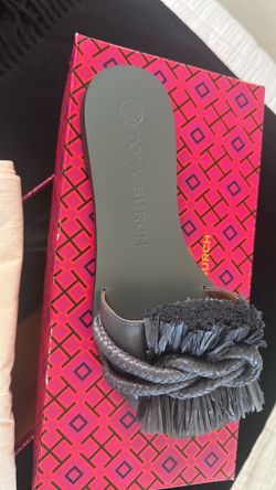 TORY. BURCH