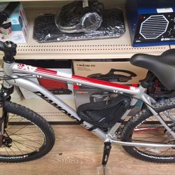 DIMONDBACK AXIS XE27.5 BICYCLE 