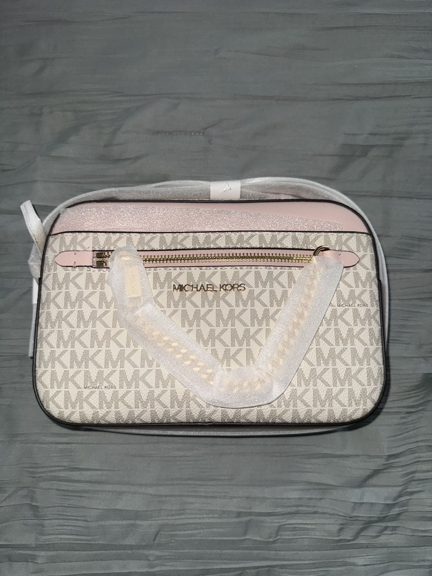 Michael kors Bundle 