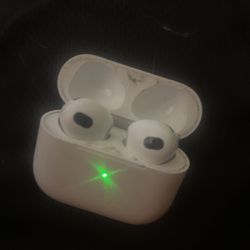 AirPod 3 