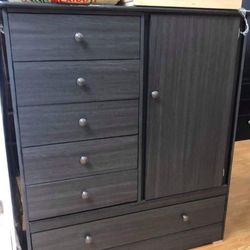 Wardrobe Pacoima Compress Wood