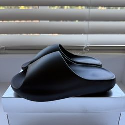 Yeezy YZY YS-02 Coal Black Slides Brand New Size 6