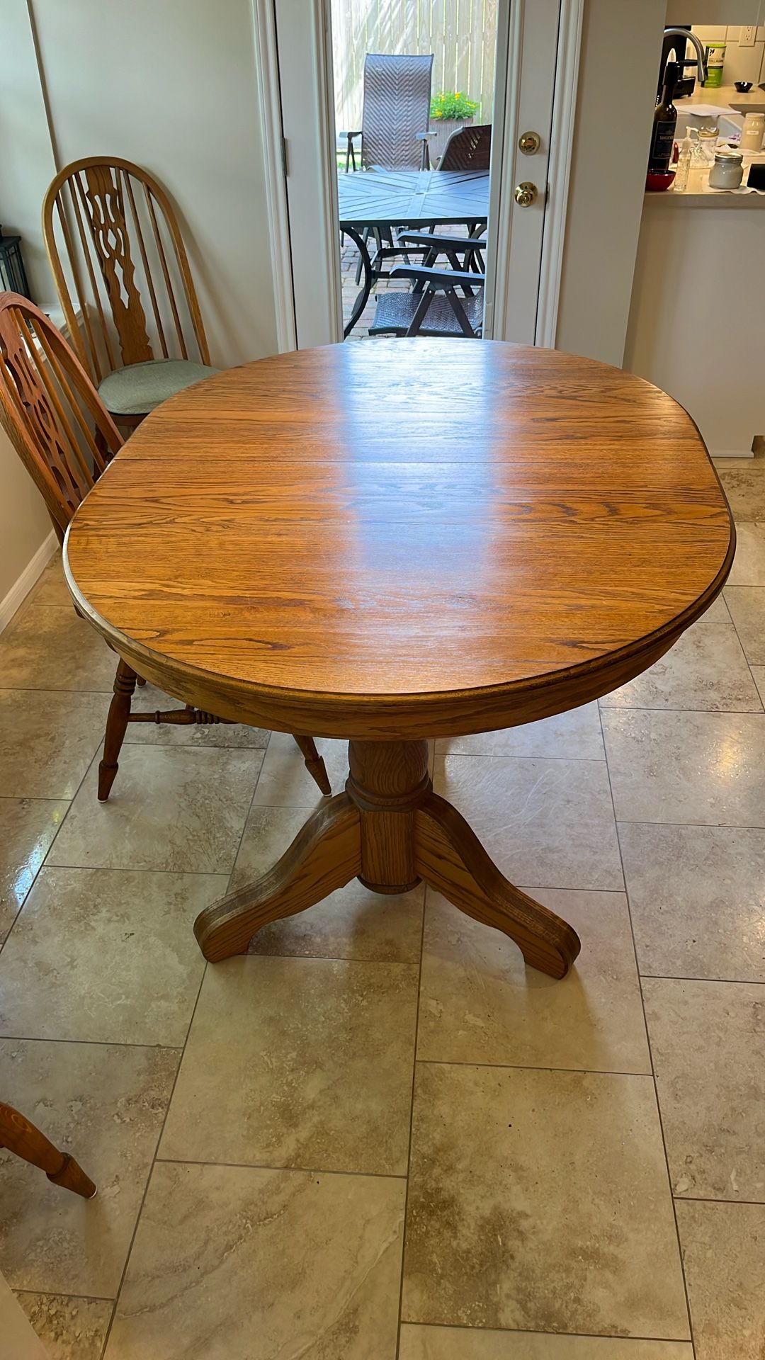 Solid Oak Table With 3 Leaves And Custom Made Felt Backed Table Top Pad Protectors, 8 Chairs