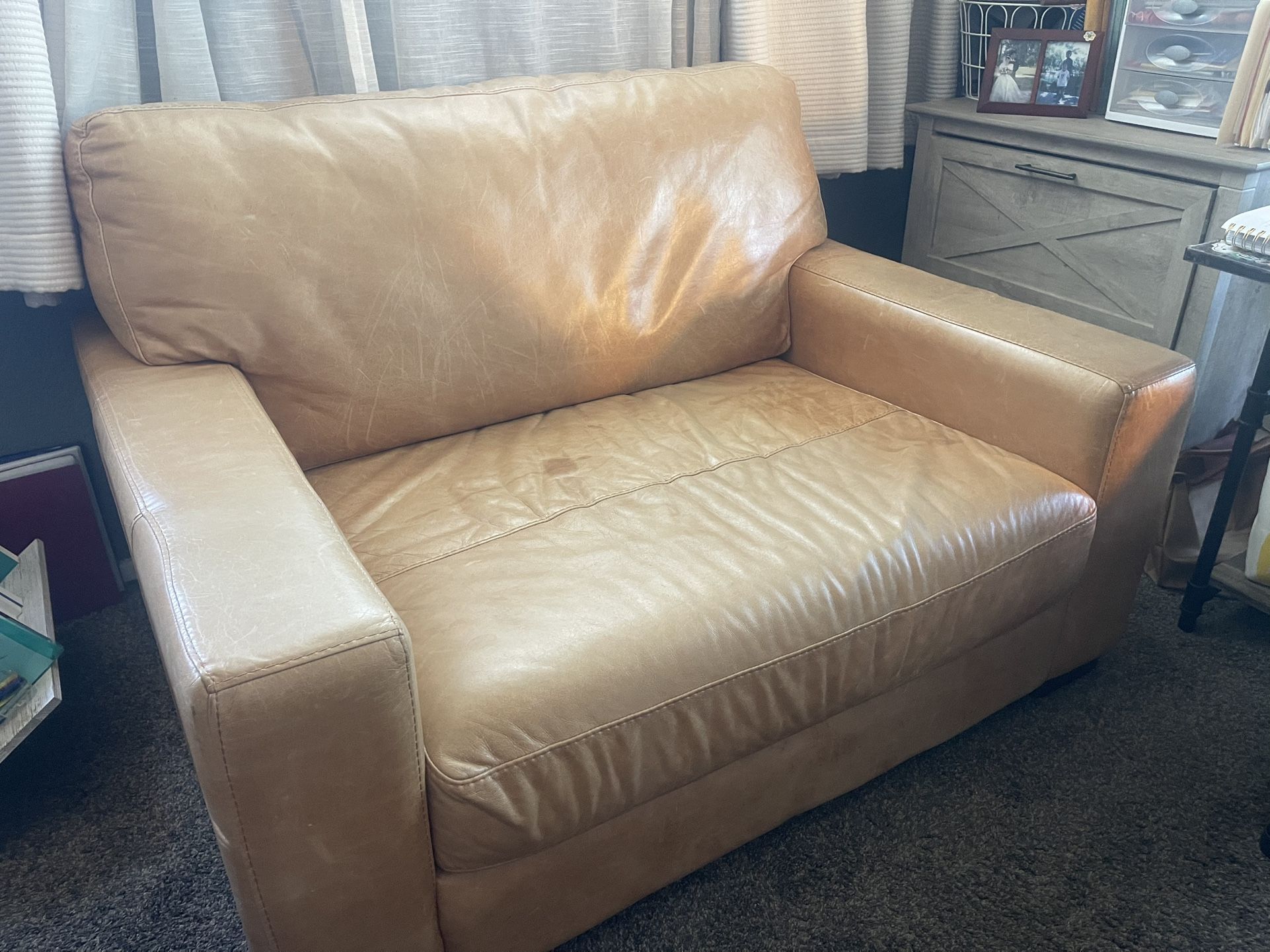 Loveseat, Fully Leather
