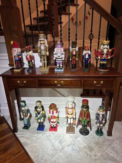 Large 10 to 18 inch Nutcrackers LOT of 13