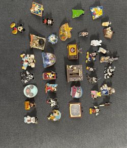 Disneyland Pins 2007-2011