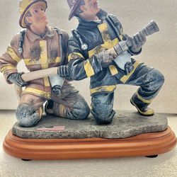 Red Hats Of Courage “ Big Fire, Big Water” FM 88314  By Vanmark 1 / 1304   5.5x6”