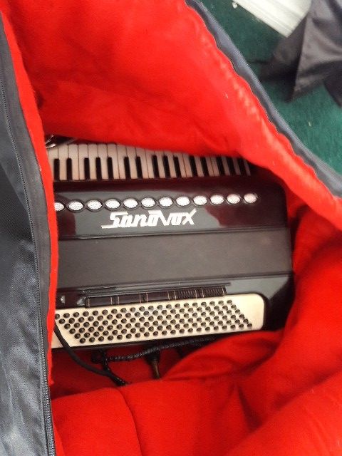 SANOVOX ELECTRIC ACCORDION