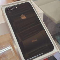 iPhone 8 Plus 