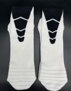 Nike Hyper Elite Cushioned Crew Basketball Socks XL White Black NWOT