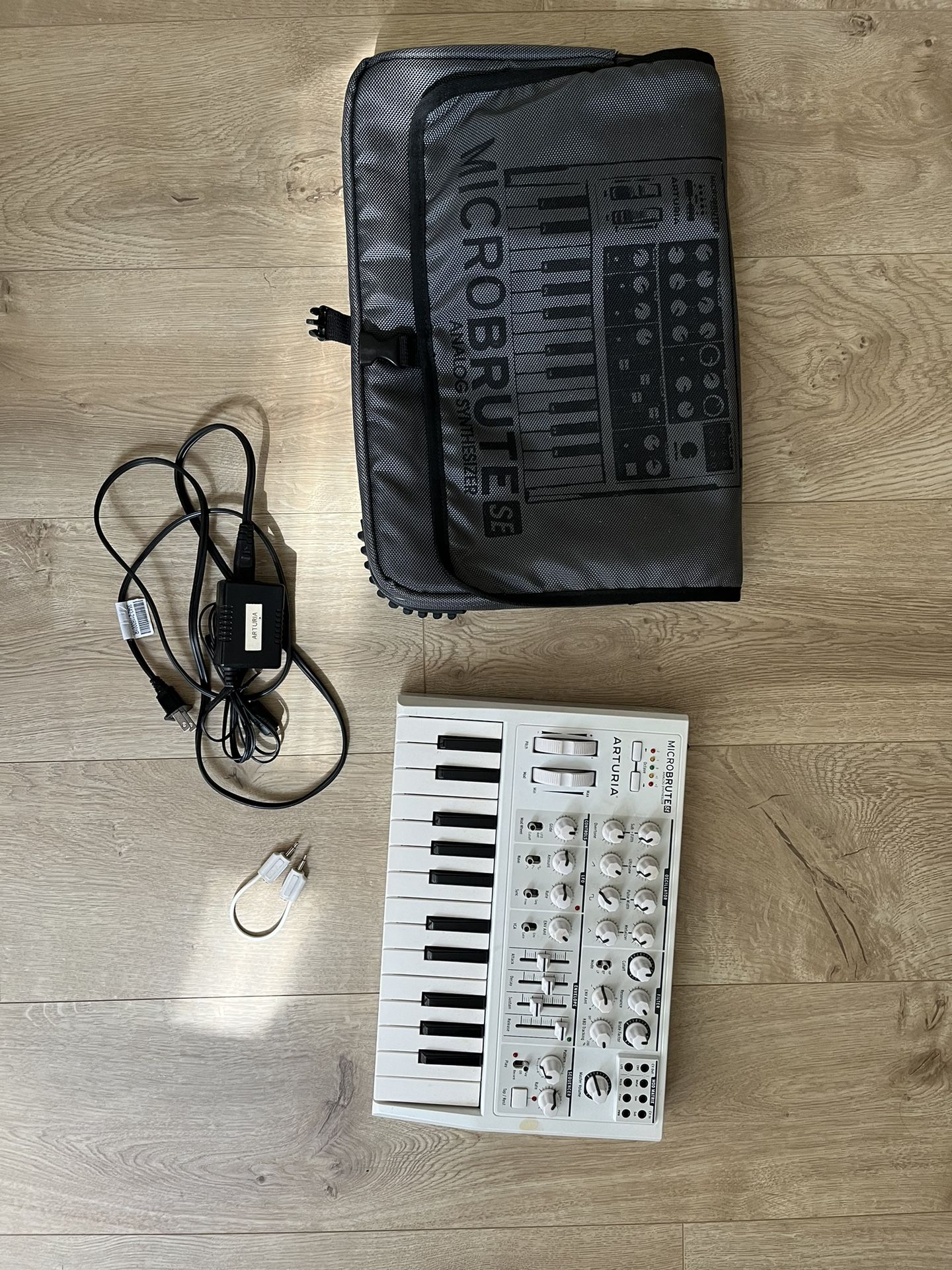 Microbrute SE Synthesizer Arturo’s