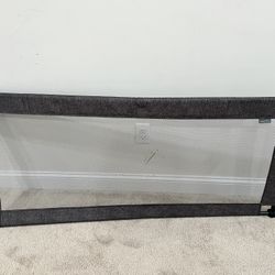 Kids/Pet Exapndable Safety Gate