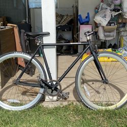 Pure Fix Fixie Bike