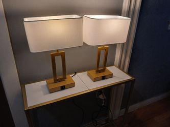 LIKE NEW - Small Gold, 3-way Touch Lamp Set of 2, w/ USB ports