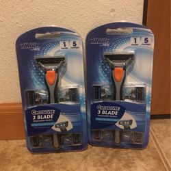 $ 8 