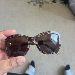 Louis Vuitton female Shades 