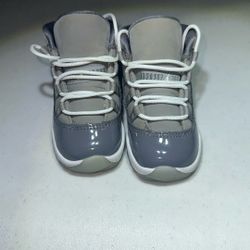 Jordan 11 Retro “Cool Grey”  -toddler 6C