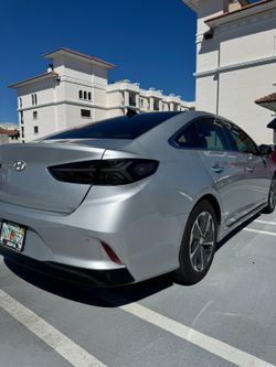 2018 Hyundai Sonata Hybrid