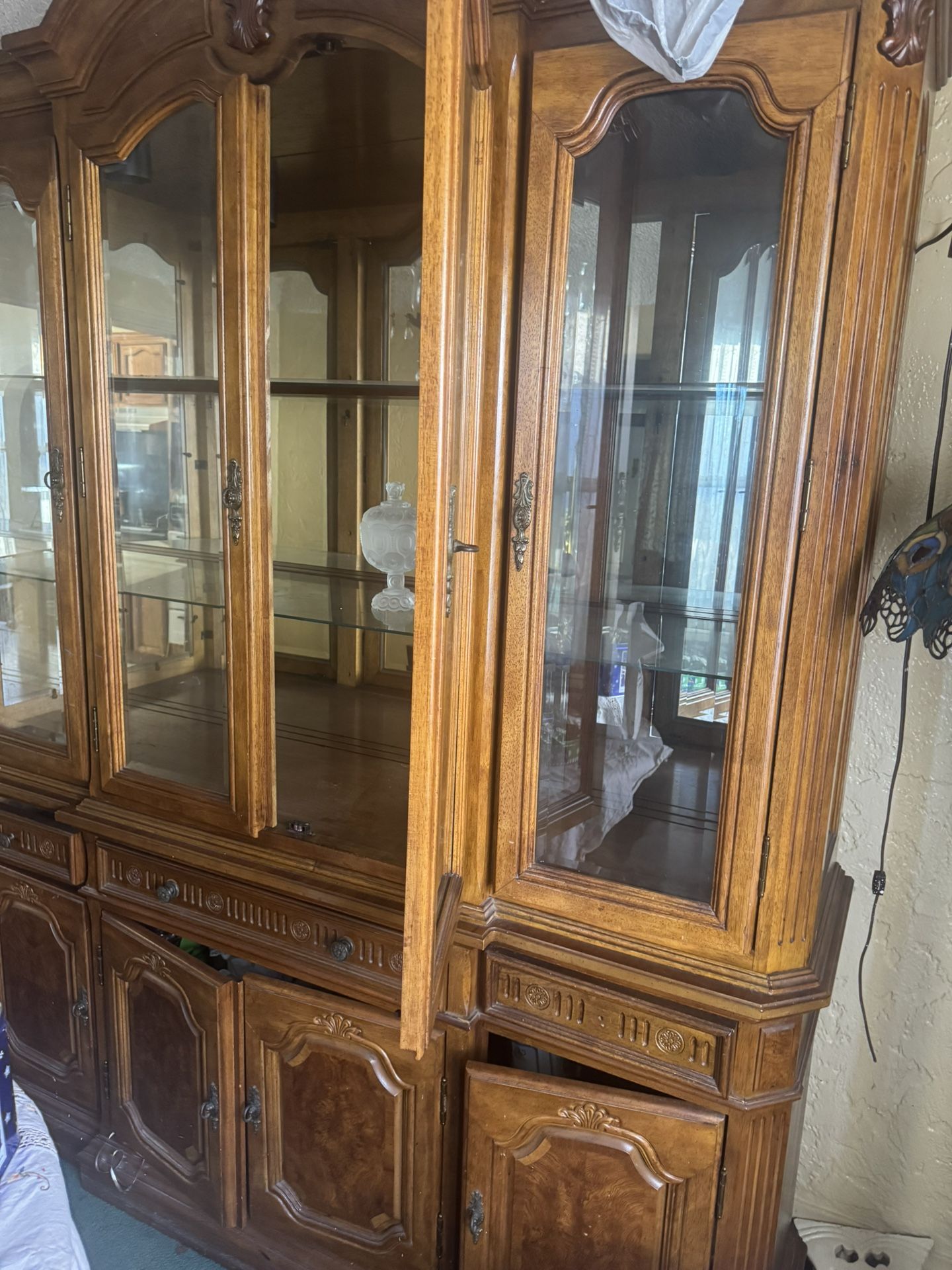 Armoire Cabinet
