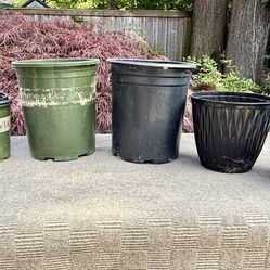 FREE Plastic Planting Pots 