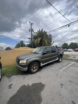 2004 Ford Explorer