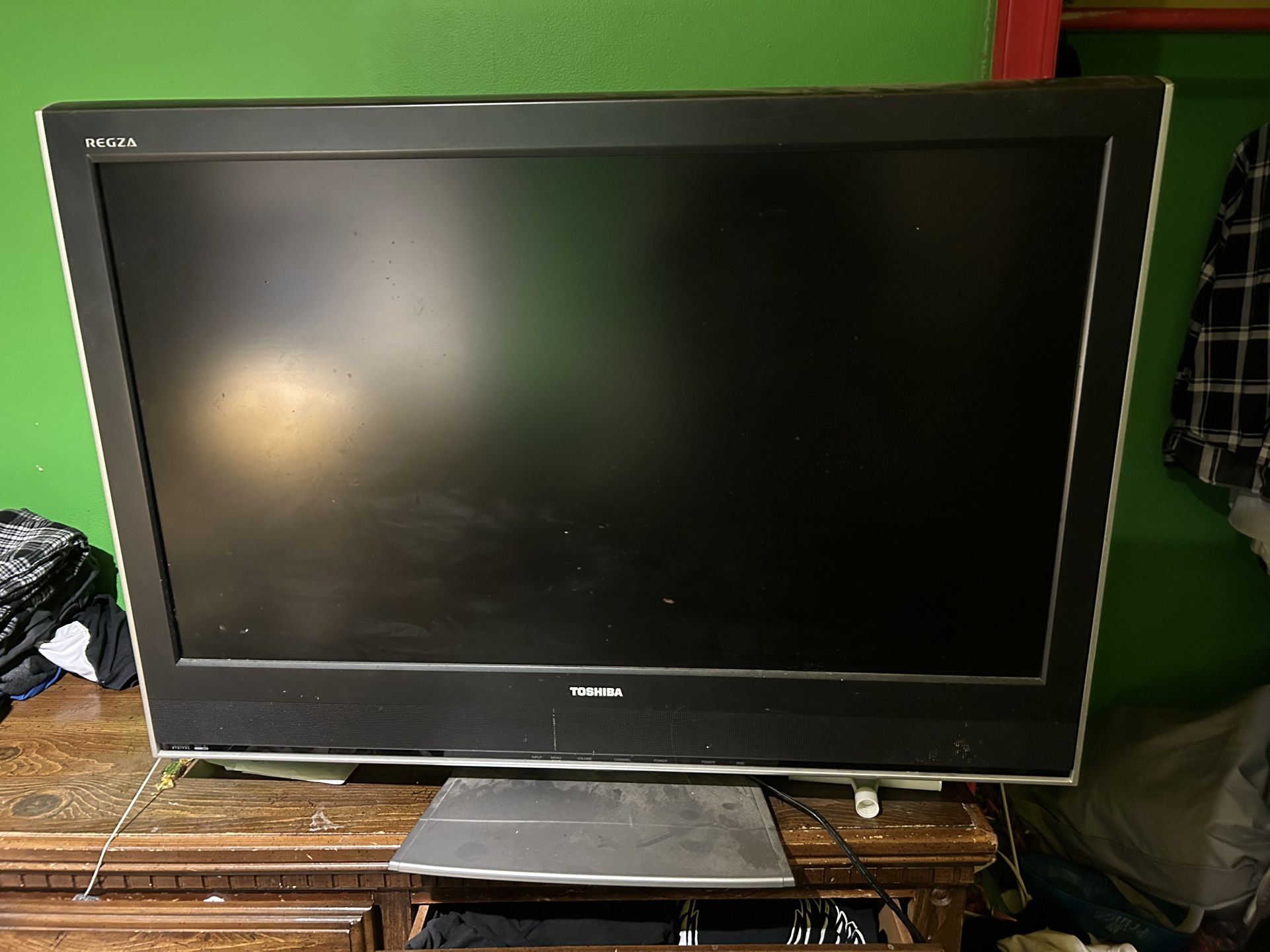 36 Inch Built In DVD