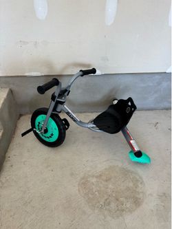 Razor RipRider 360 Mini Drifting Tricycle