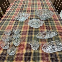 Juego de cristal prensado vintage (13 piezas) para ponche o postres // Vintage Pressed Glass Set 13