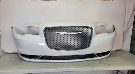 2015 2016 2017 2018 2019 2020 CHRYSLER 300 FRONT BUMPER OEM