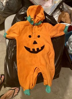 NEW Halloween Costumes 6-18 months