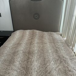 Full Size Bed set 