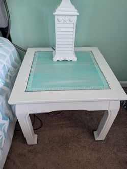 Set of 2 Coastal End Tables