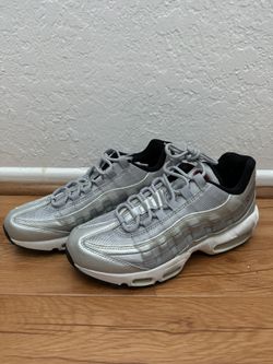 Women’s Nike Air Max 95 QS Sneakers