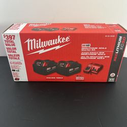 NEW Milwaukee Battery  Starter Kit (2x 5.0Ah 18-Volt Batteries + Dual Standard Charger) 