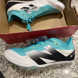 New Balance Track Shoes Women’s Size 8.5