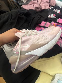 Pink Nike 270