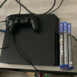 PS4 