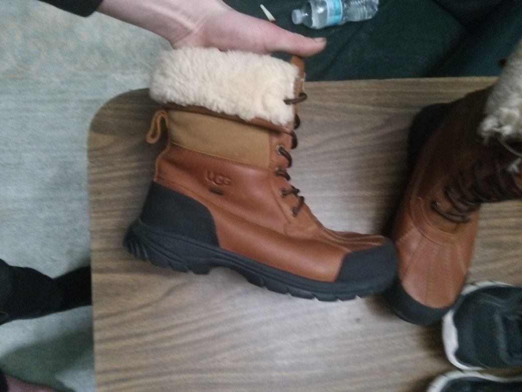 UGG Mens Butte Boots