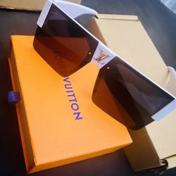 Louis Vuitton Sunglasses 