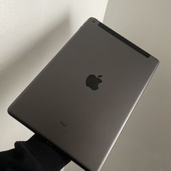 iPad 7th Gen 32GB