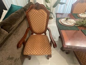 Dining table set