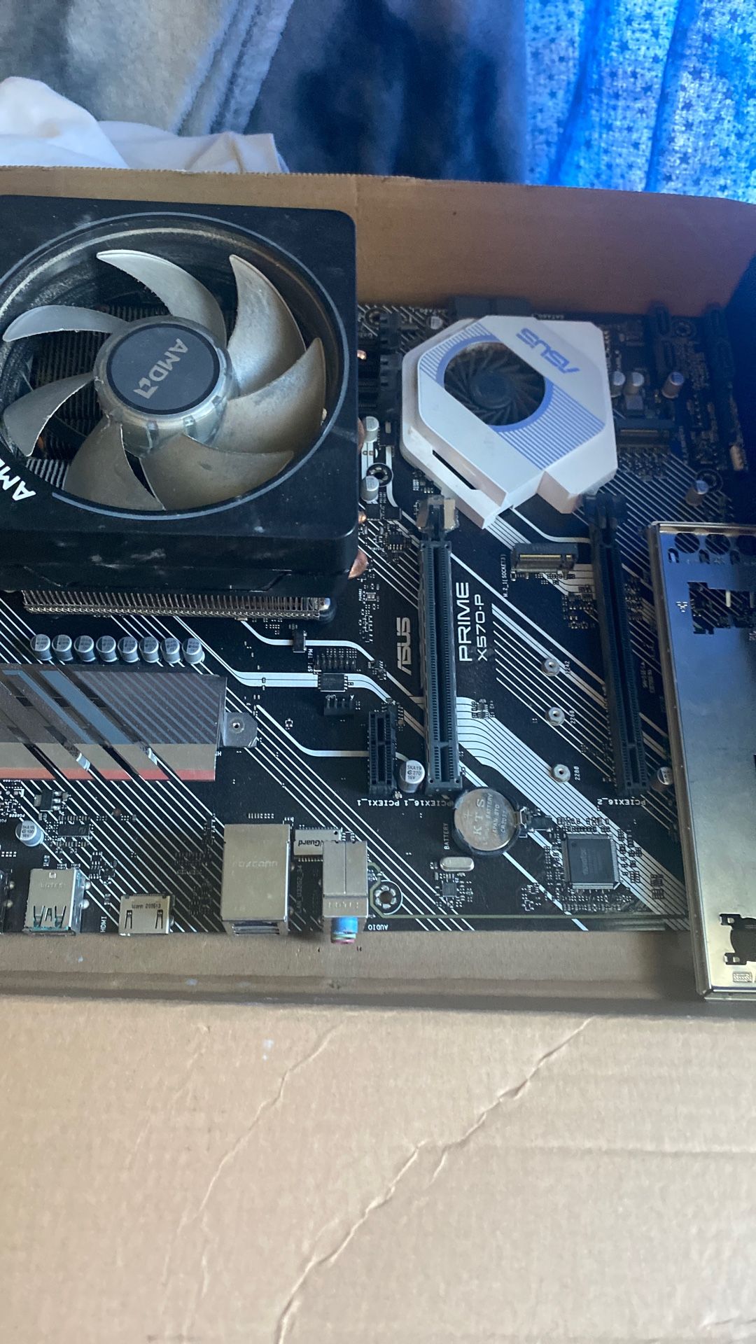 ryzen 7 3700x and x570-p