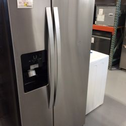 Whirlpool 33” Wide Side By Side Fridge 21 Cu Ft 