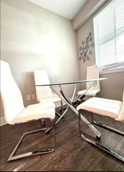 Glass Top Dining Table with 4 White Chairs