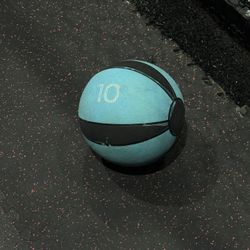 10 lb Med Ball | Strength & Functional Training