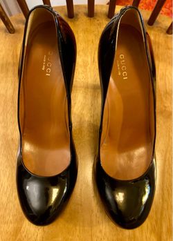 Gucci black patent leather high heel size 39.5