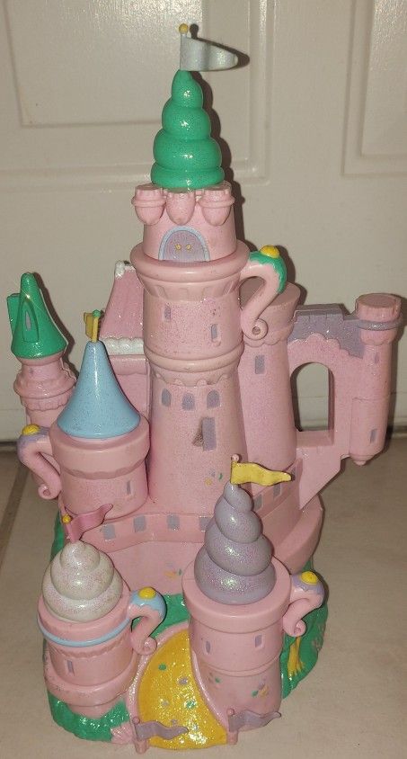 Polly Pocket 1995 Starcastle Magical Tea Party Playset