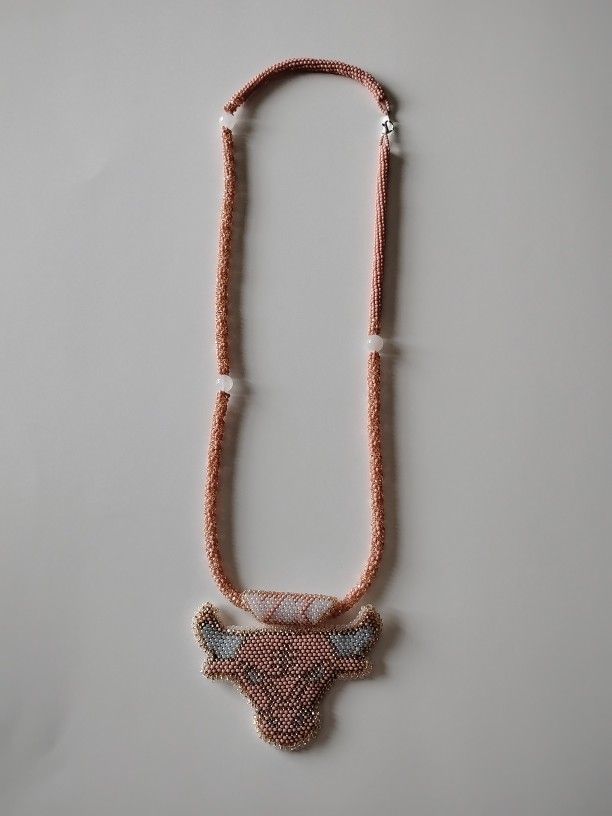 Pink Beaded Chicago Bulls Medallion