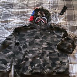 bape hoodie